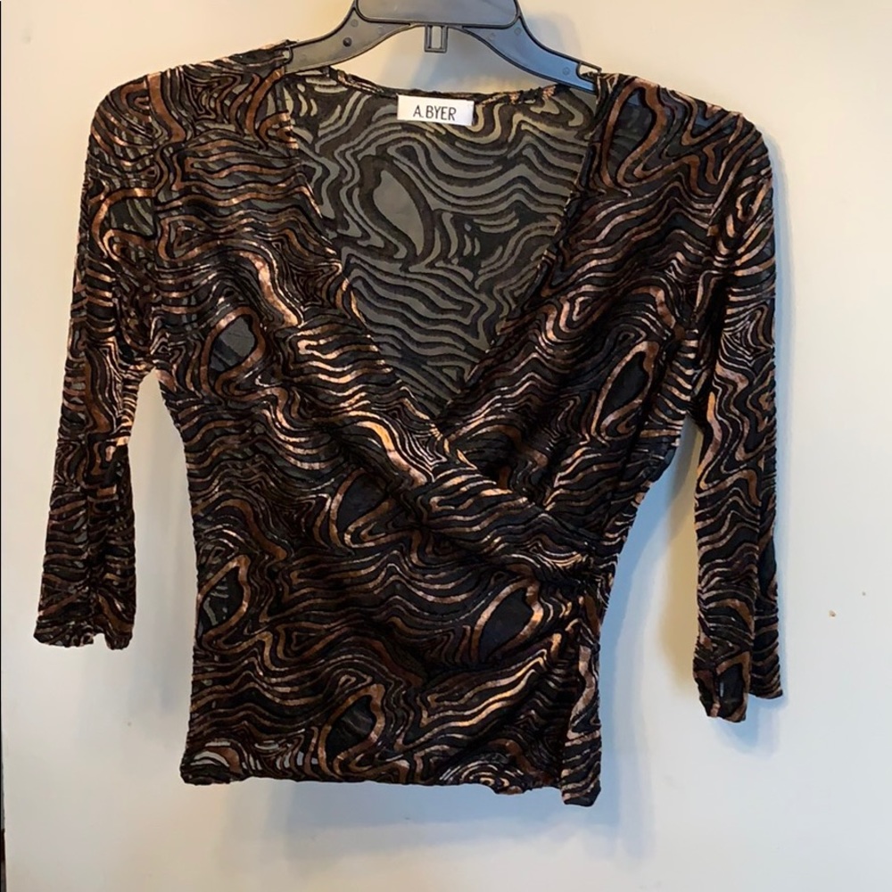Vintage Women’s Top - 90s Vibes